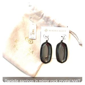 Kendra Scott Danielle earring